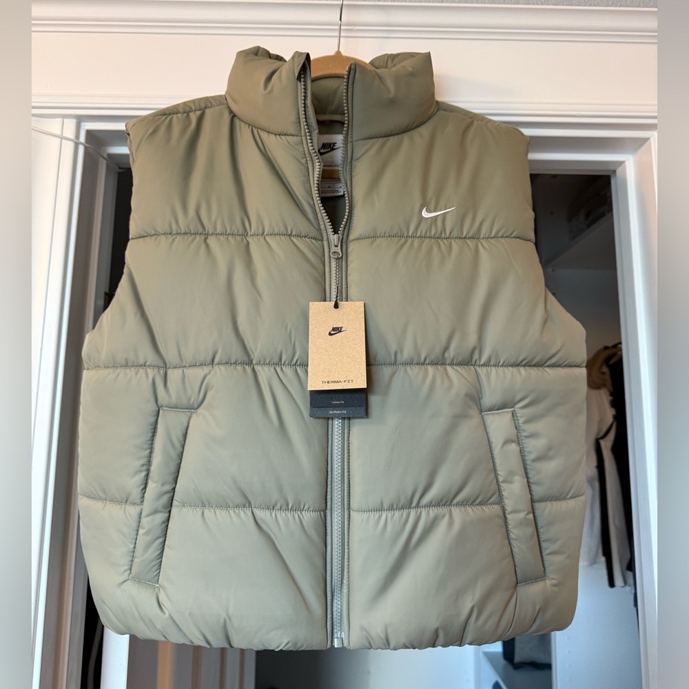 Nike Women's Therma Fit Vest